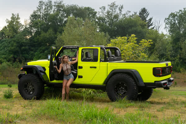 bc8c60571ca8504d31f8899786440954b92ad65fc091bf296274e0d46a6bec2e thumbnail