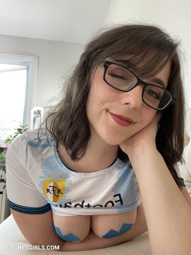 300745594478995827708872481085597106263 thumbnail