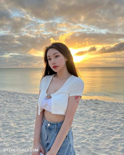 180724593585421287051833781517884165445 thumbnail