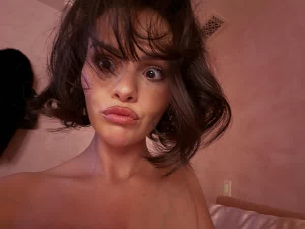 884526fdd650bfa730c0923268ccb4b296942c7b1d019bb55e9c0e63a808347e thumbnail