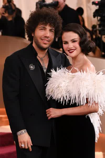 13d0122368506d45888ccb99eab477abd5cc1a90242c38b8815501c71f88ebf9 thumbnail