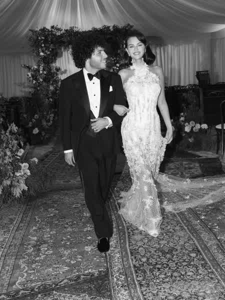 62cad7bbc23bbaaf51d781c937d00d4d892d0769167934d50dd02a5fe76a6128 thumbnail