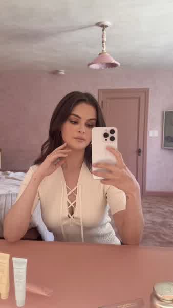 8fd5f563ecc873704058de2e84b052c8bdaf7c5533aea8fe8827a581a77608bb thumbnail