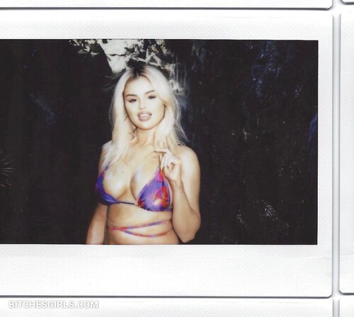 Selena Gomez Celeb Nudes - selenagomez Leaked Boobs Photos