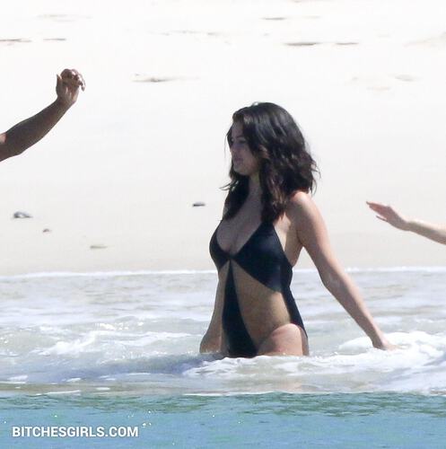 191374830241764074785224476101273282782 thumbnail