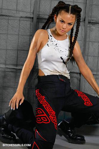 282430603444064277910591429713376257885 thumbnail