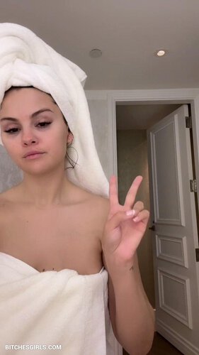 306673753334369000475759707619021982984 thumbnail