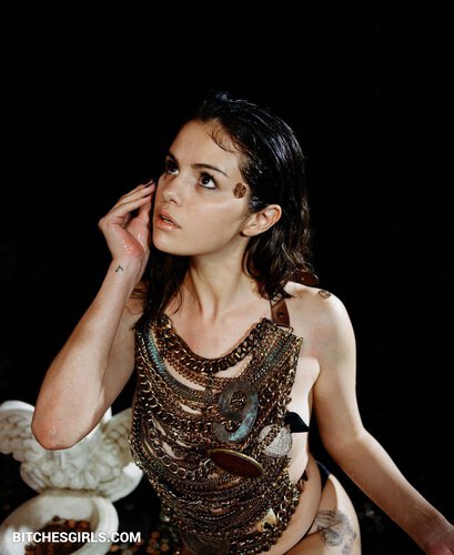 7727693918757816032205921420612144750 thumbnail