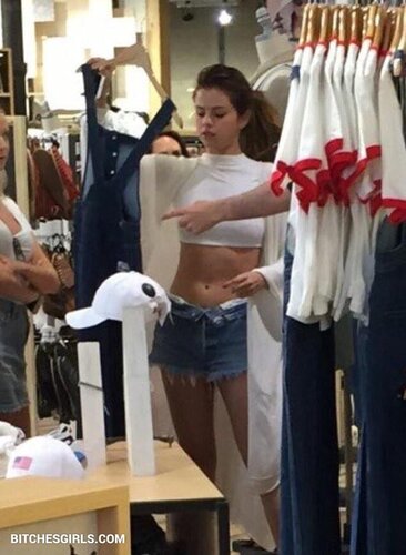 22624339203895582802104172521492826872 thumbnail