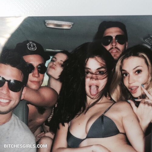 40414669934820854491258678381025643811 thumbnail