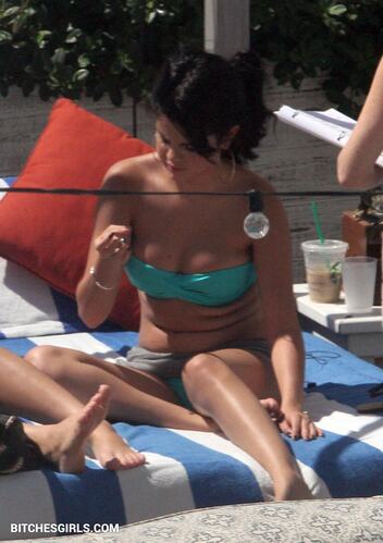 23866812354888369408358968691320328066 thumbnail