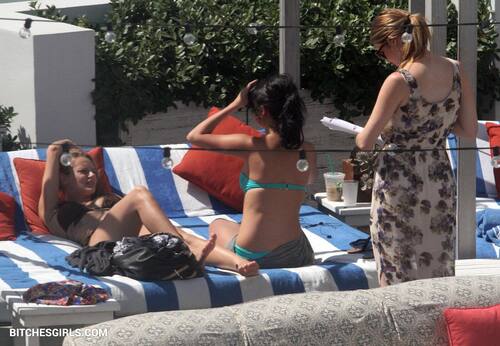 264910842775979385776099127472958331149 thumbnail