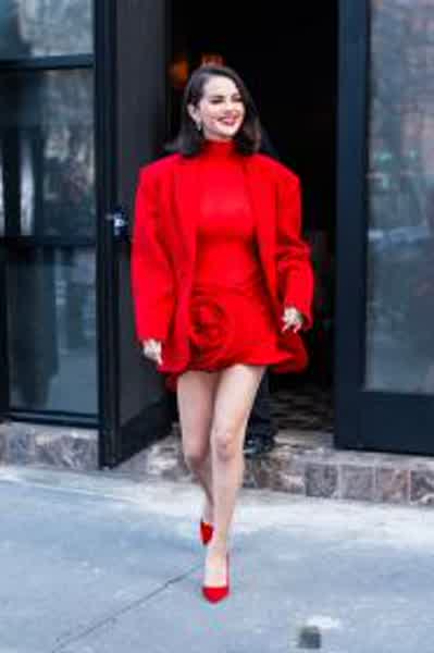 f4fdb5062078732fe660a611a2a0df021b645677a84f49087c809e3432cec866 thumbnail