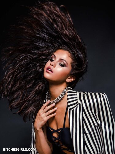 310284610955405129970124640948815635417 thumbnail