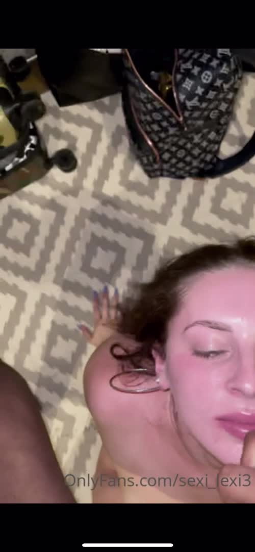 44244221393816514884559713295595664754 thumbnail