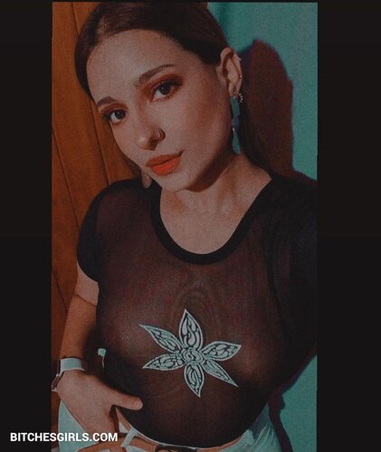 160005246739001206845615961352355780415 thumbnail