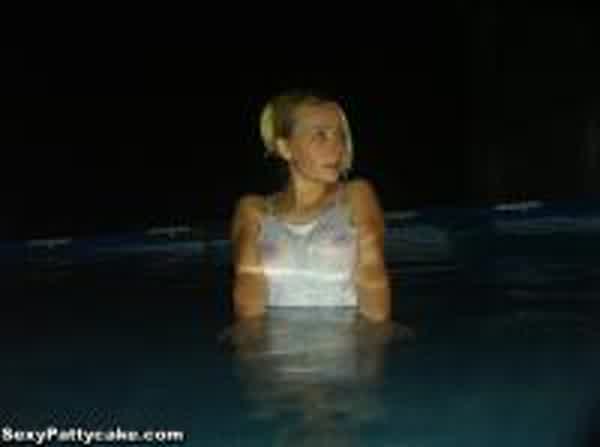 9a40b2c286949a6a2dad0cb918caac30c74ef7259f6dc86cb2b72bcb2d73301a thumbnail