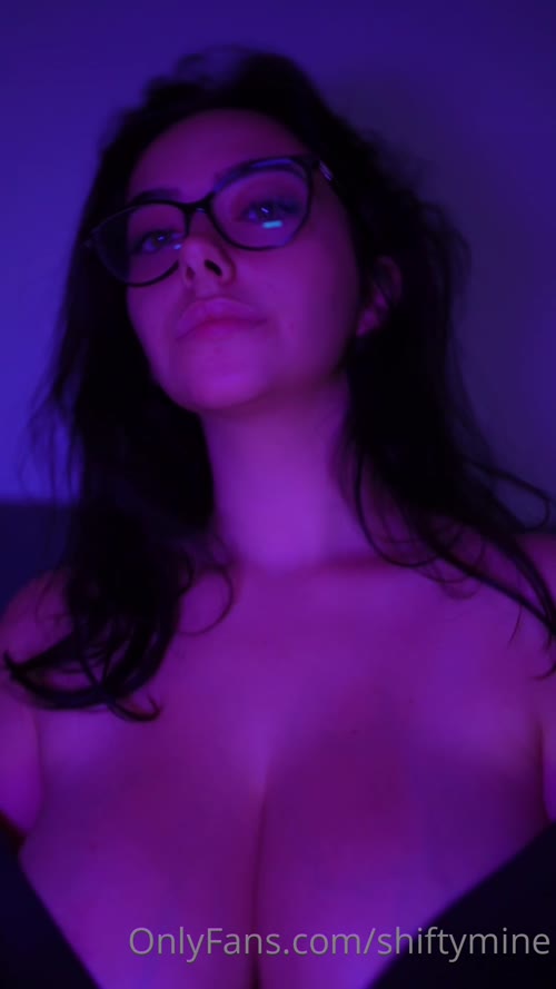 13327039477819280646962882754845971945 thumbnail