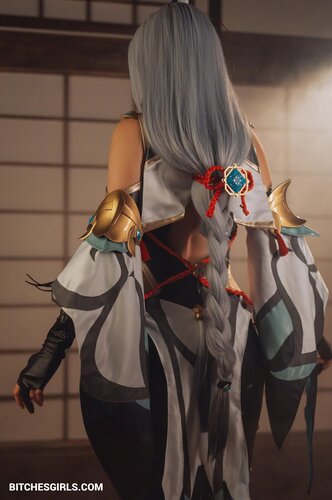 76418217423782191809671422820893767384 thumbnail