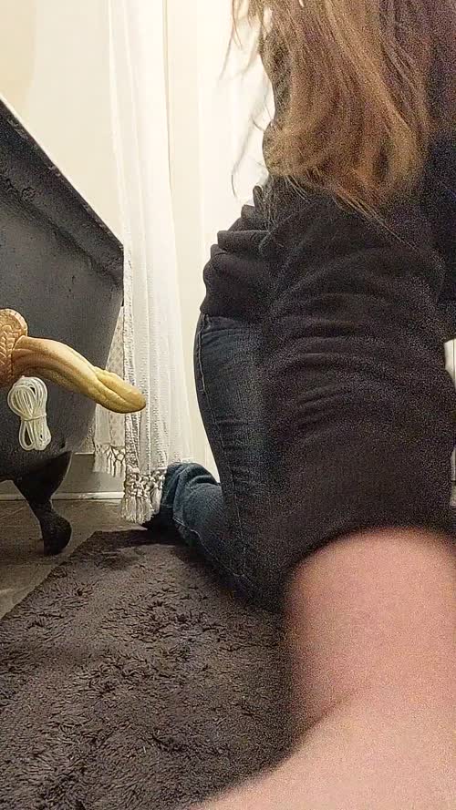 79121671835069271125950408265122089435 thumbnail