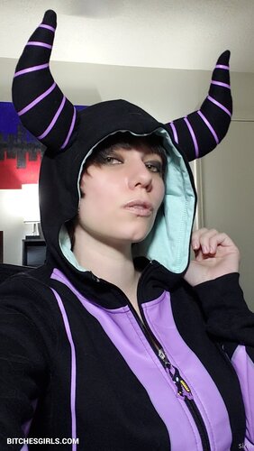 305342993429575815960043838188288575398 thumbnail