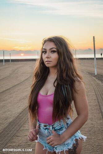 67931750414029502961359304877385621985 thumbnail