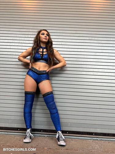 25838464505020226415617210610235200674 thumbnail