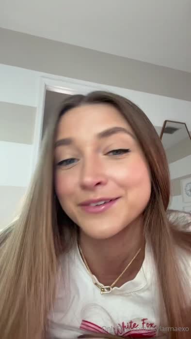 04c7e43f817018a066e4e5735719deb23bf70484aa2c3bca933fb60e8e5ded3b thumbnail