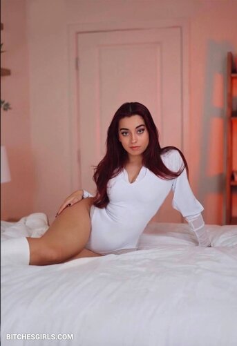 20721793382230156115638195196594656105 thumbnail