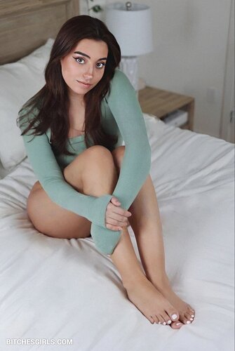 26056619445748078576110753951845392143 thumbnail