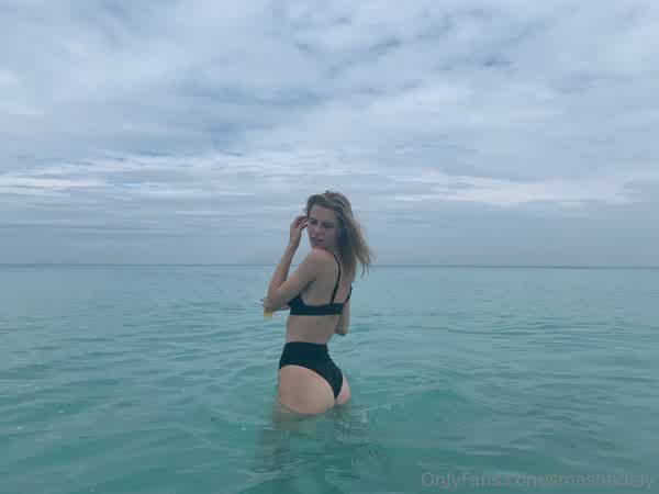 c43496d1096a59aeb120ae68f834f61b303d52e5d6e2b1699d3f7445f606bda6 thumbnail