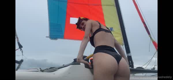 db69097e45d6711db4bfc066396b2bf0185ec3c8e94ef253fa49d74e243ef374 thumbnail