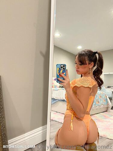 62090837781633249206275738564492864481 thumbnail