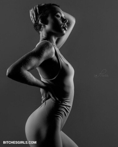 149604922426305840695712930640421467457 thumbnail