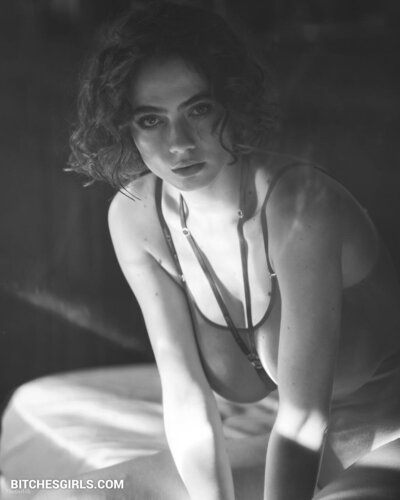 93116126348853004906436233528717759514 thumbnail