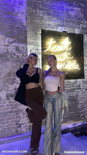 16944797833055365970789046881887247224 thumbnail