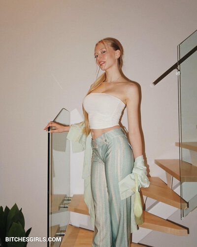 46834195134089440025496359162884328518 thumbnail