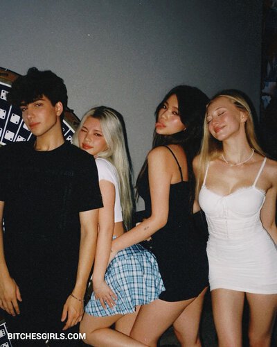 90015245286687790436442544893325740338 thumbnail