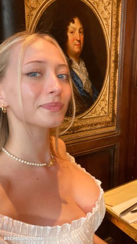 329284342263083669387145757053827840025 thumbnail