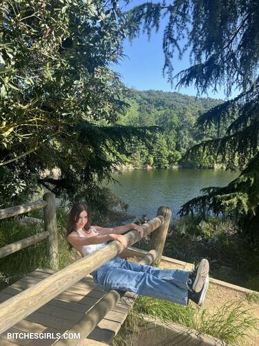 263683433996251892536264050430809073486 thumbnail