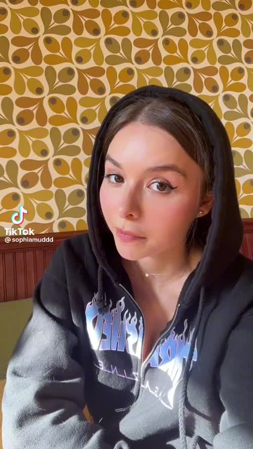 85896659900491467814453997802772458928 thumbnail