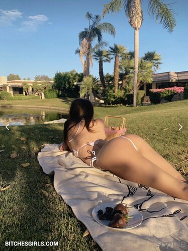 105268571973992222543735908412308049837 thumbnail