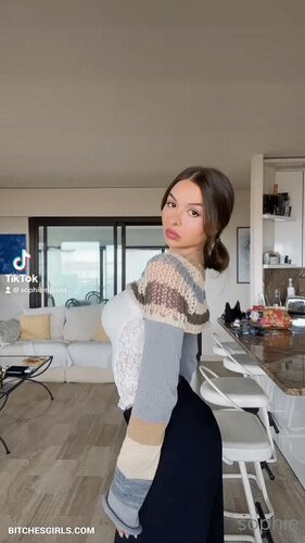 26143879608991732891134363245564342182 thumbnail