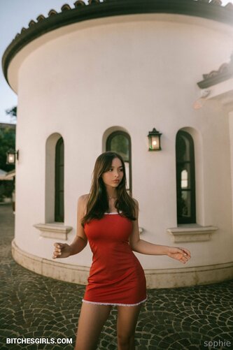 159997913907005636716469090088275698757 thumbnail