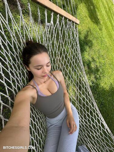 230644358685323347186518883701501169842 thumbnail