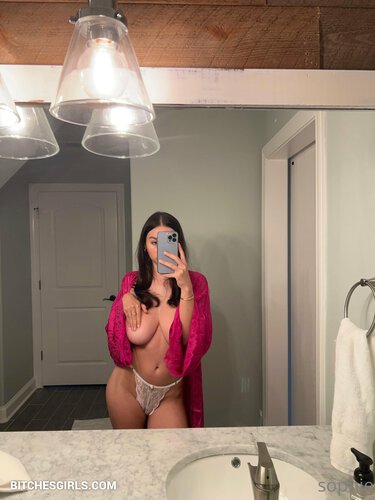 291813041835192983733714797188473855990 thumbnail