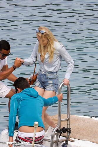 40921389288270570418701983870282345893 thumbnail