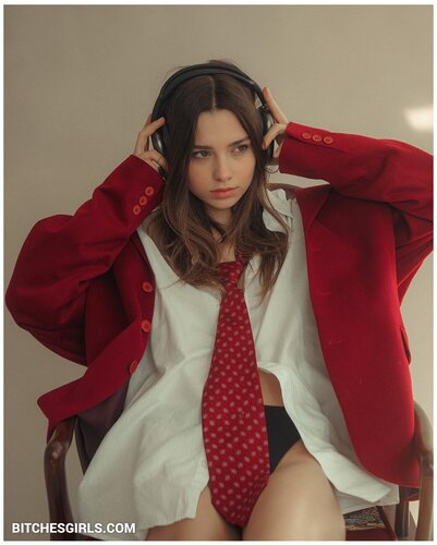 326026874770192160690357948155039010315 thumbnail