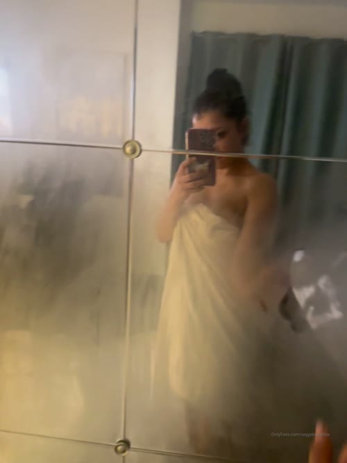 94385175427388881988688081874925294926 thumbnail