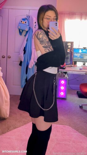 125381907675525948056903070449637026395 thumbnail